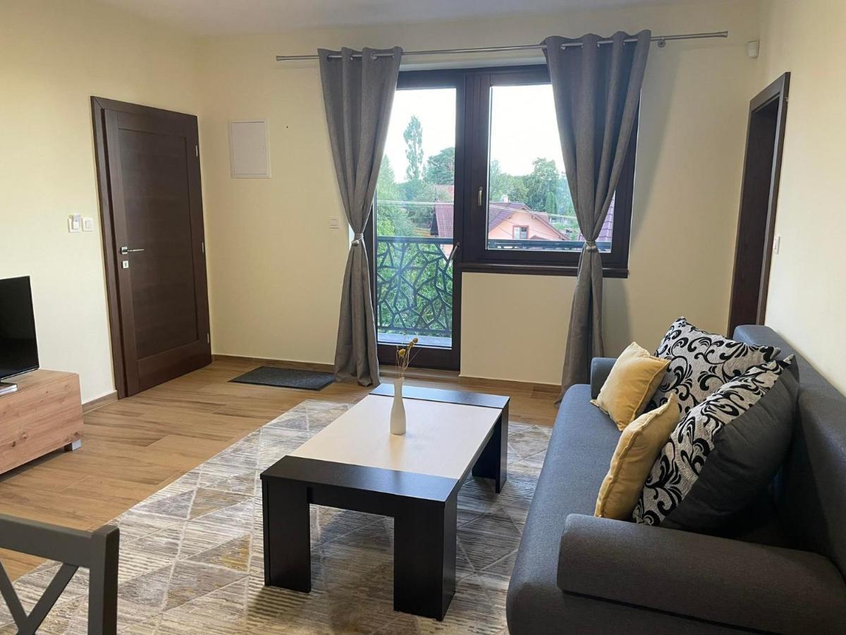 Apartmany Zaky Vrbov Εξωτερικό φωτογραφία