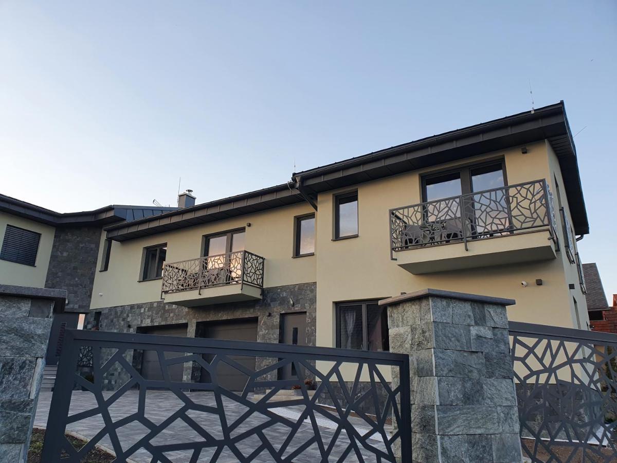 Apartmany Zaky Vrbov Εξωτερικό φωτογραφία